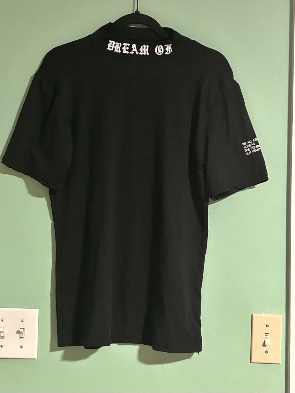 Men's Black Short-Sleeve Graphic Tee with Collar Script